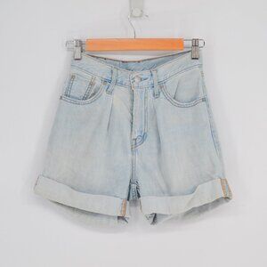 Levi's High Waist Light Wash Cuffed Denim Jean Shorts Pleated Blue Womens 24